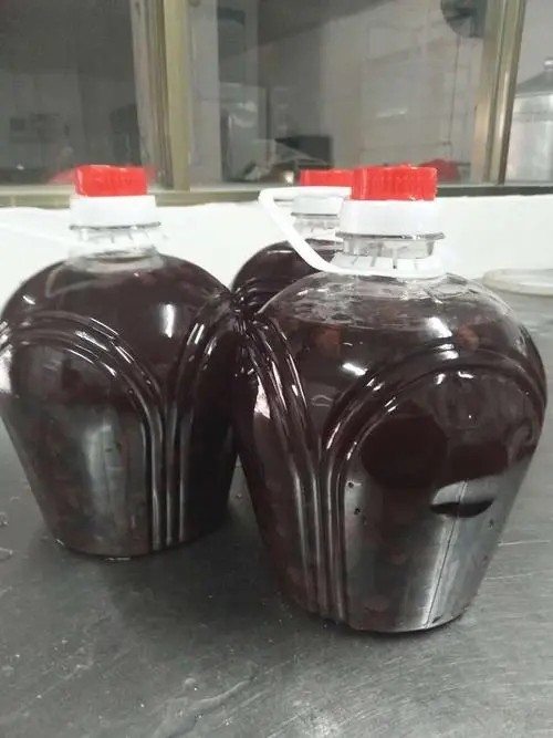 广东有马蜂酒吗,广东人的药酒酒量