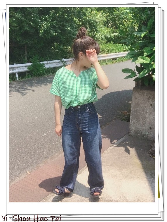 夏季格子衬衫搭配50岁,新款格子衬衫时尚潮流穿搭