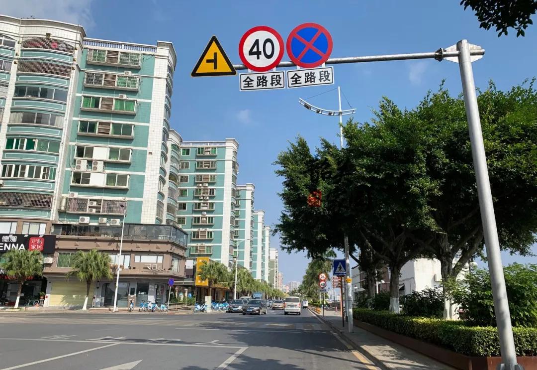 区间测速带车速显示,路边测速显示车速