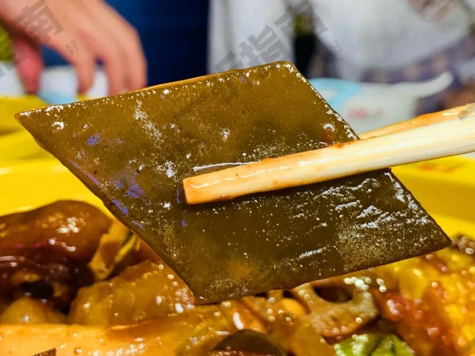 多嘴肉蟹煲餐厅设计,多嘴肉蟹煲点评