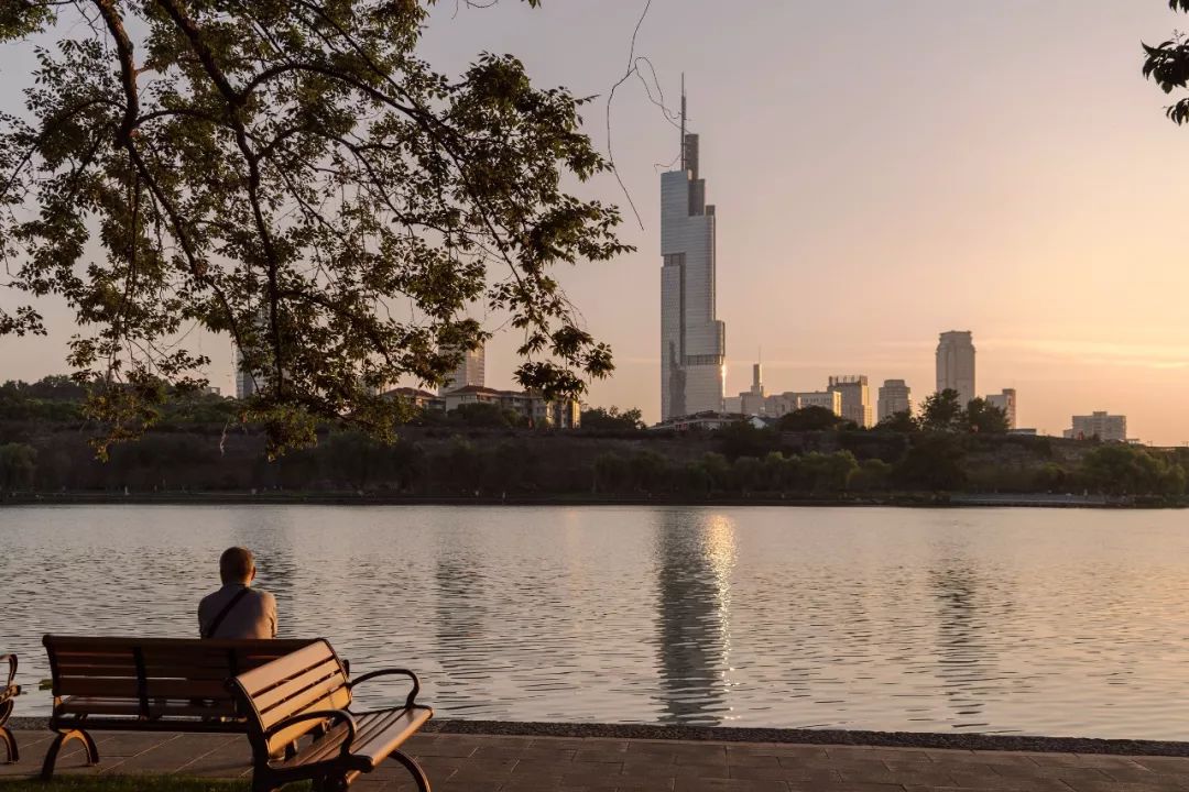 南京玄武湖边还有啥好玩的,玄武湖有什么好玩的