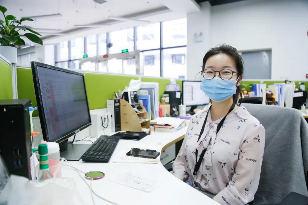 我爱你永不放弃,我爱你绝不放弃什么歌