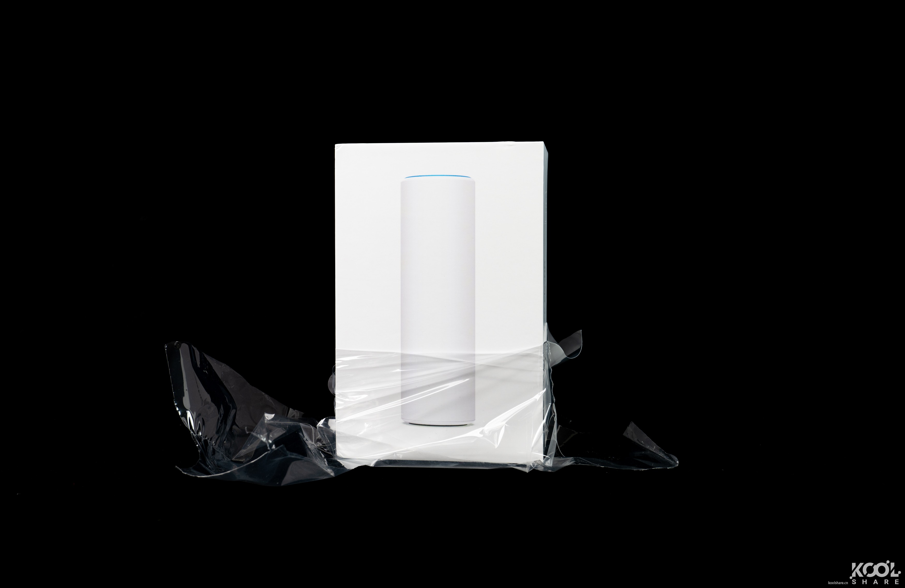 一台小巧精致的AP，UBNTUniFiAPFlexHD开箱拆解评测