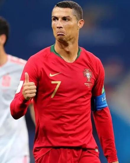 c罗荣膺环足奖历史最佳射手,c罗历史前十名进球