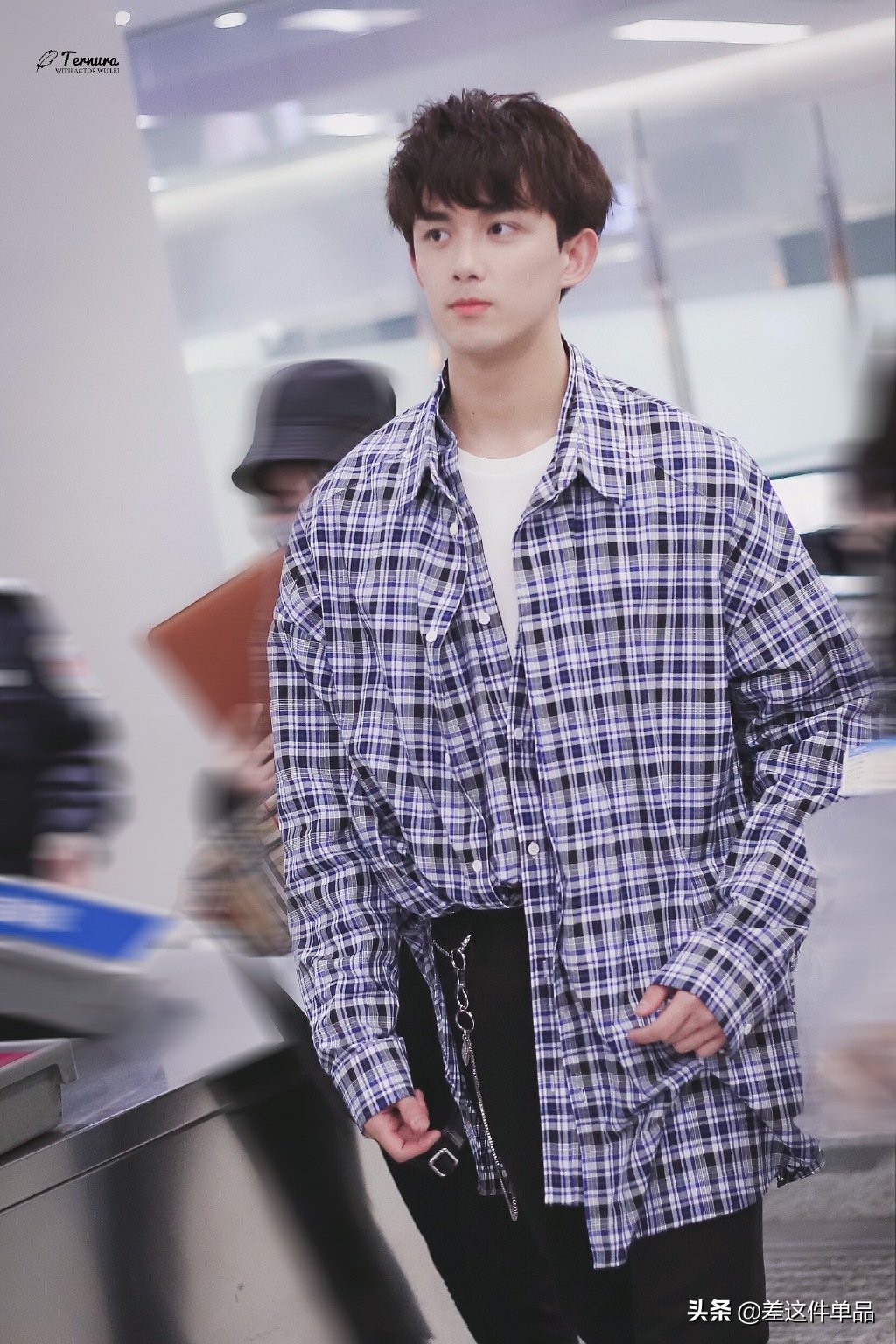 肖战吴磊衣品,肖战易烊千玺衣品