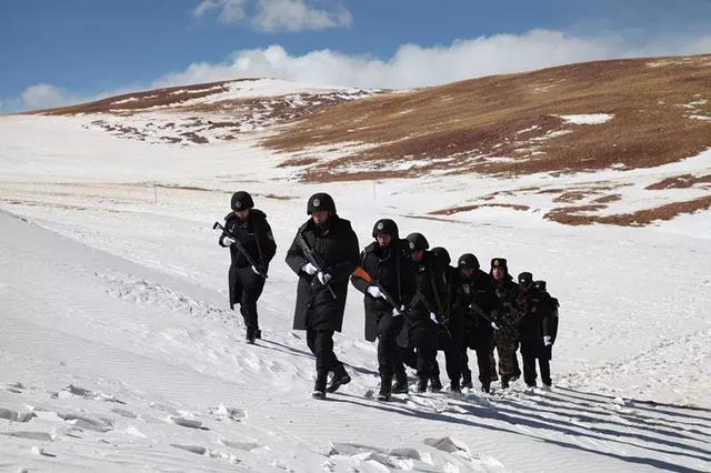 驻守在中印边界无人区的中国士兵,给驻守在中印边缘的战士写的信