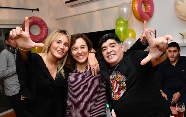 马拉多纳病逝前,发文悼念马拉多纳