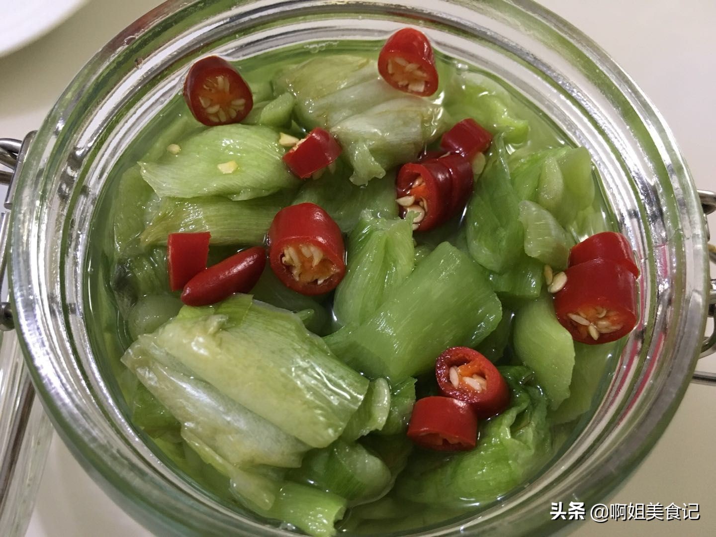 七月,我家早餐天天吃它,酸辣开胃,做一罐吃半年