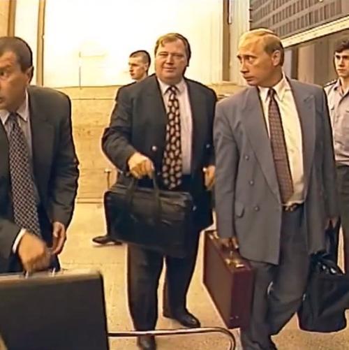 保镖的手提箱冲锋枪,特工保镖专属的手提箱冲锋枪