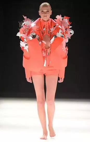 按国家风格挑选DreamSchool，准不准