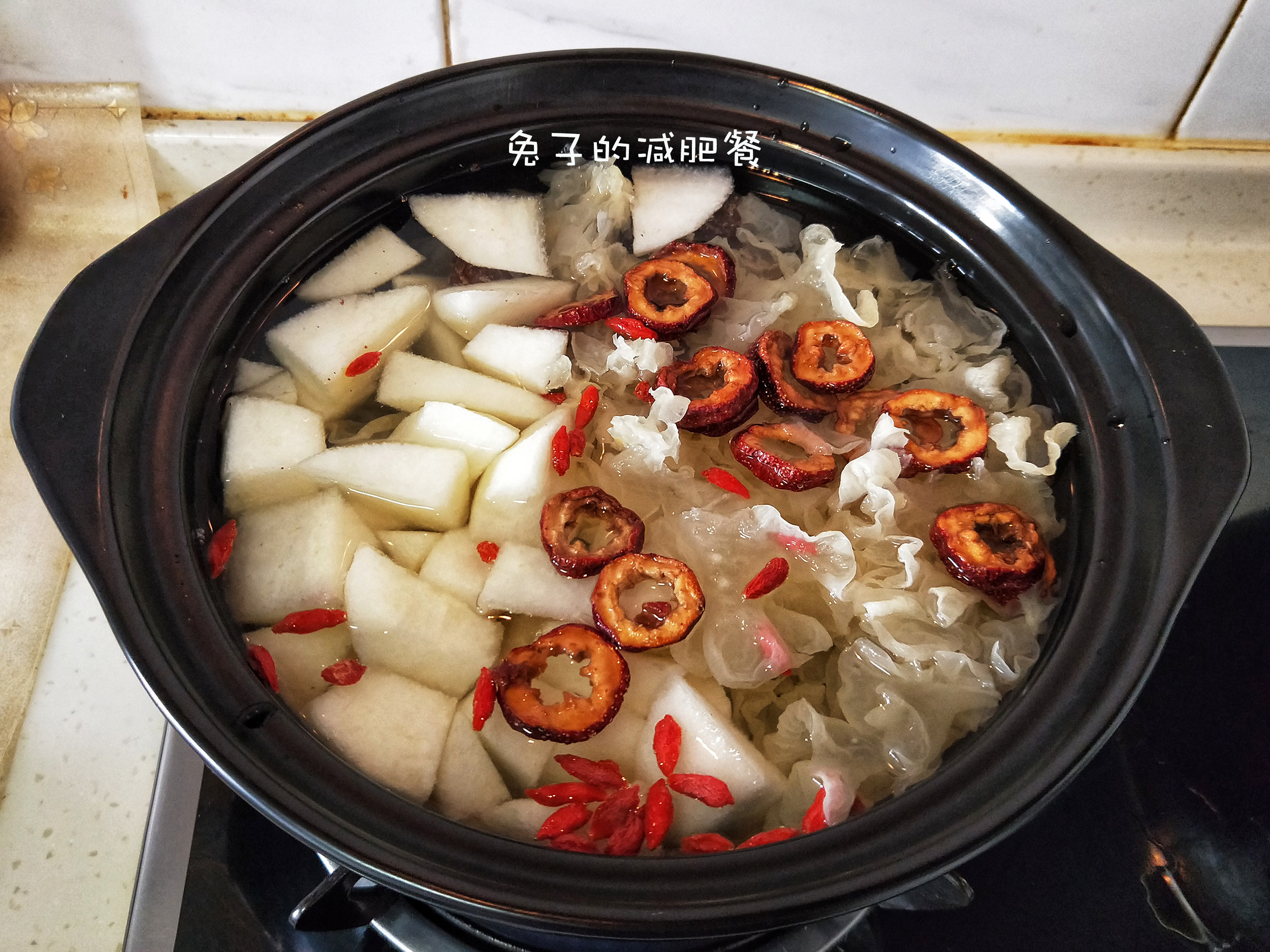 冬季清肺润喉吃什么汤,冬天降火润肺润喉汤