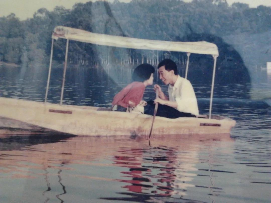 璧垫槬鑺辨湁娌℃湁缁撳,璧垫槬鑺卞拰璋佺粨濠氫簡