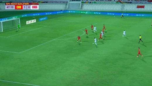 上港国脚武磊颜骏凌张琳梵,世预赛武磊梅开二度