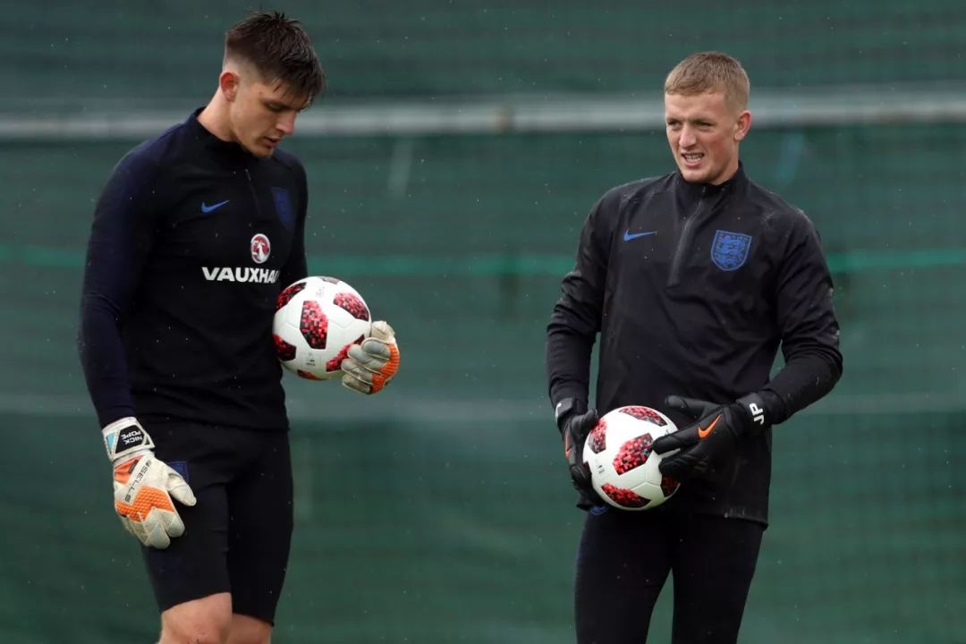 英国球员尼克波普女友,英超20队20进球