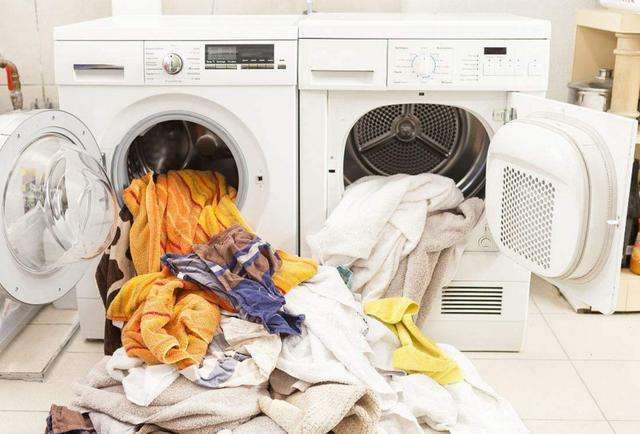 衣服应该怎么洗不起褶,衣服怎么洗也洗不干净怎么办