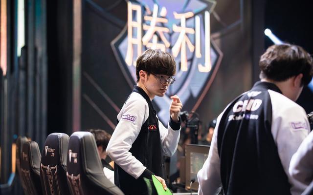 faker被调侃,fakerlck迷弟