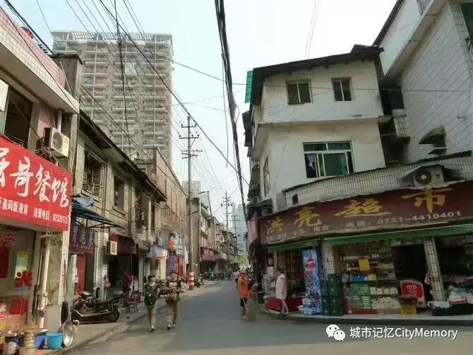不平凡的广西,不平凡的东茅街