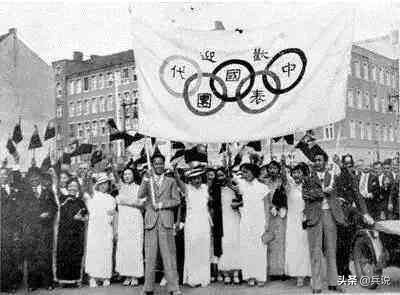 拳击手比赛中倒地猝死,拳击手闯入奥运决赛