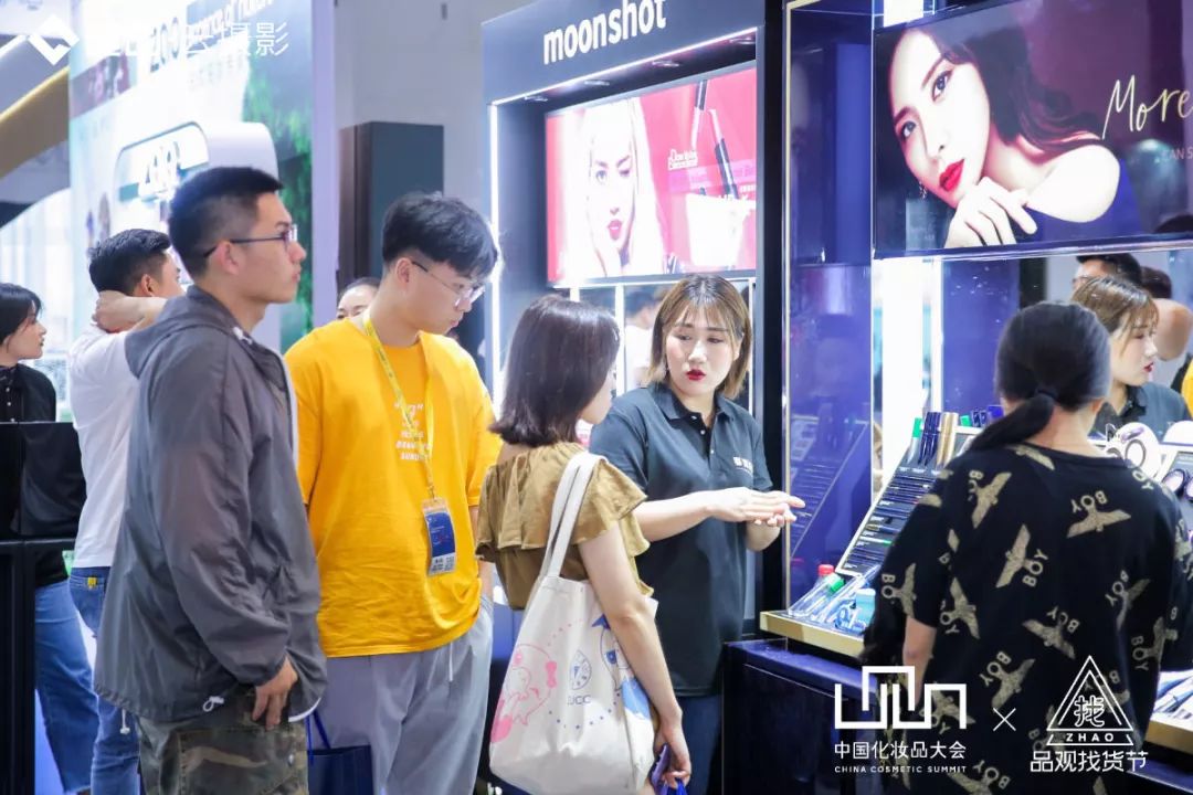 遇到非要退货的顾客怎么办,顾客要退货非要到付怎么办