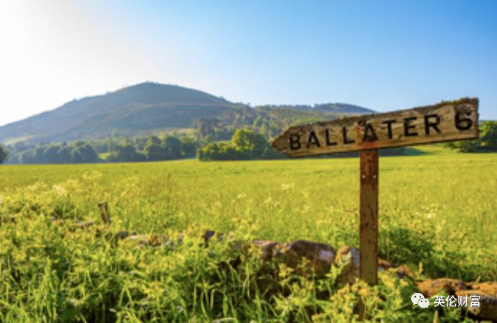伦敦一套公寓价=万亩庄园,539年来首次出售,女王邻居.带森林河流
