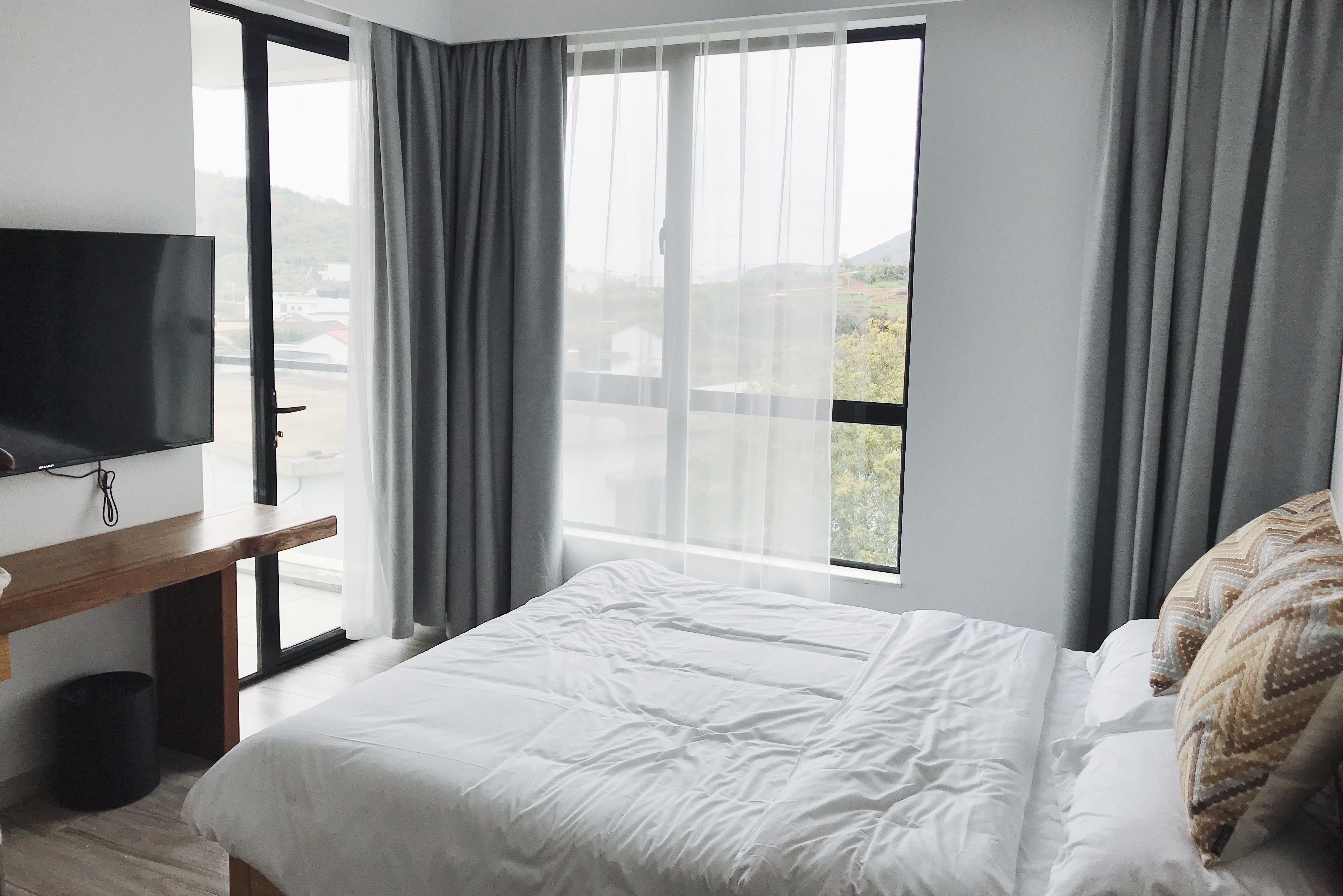 圣托里尼海岛旅游攻略,圣托里尼的绝美海岛