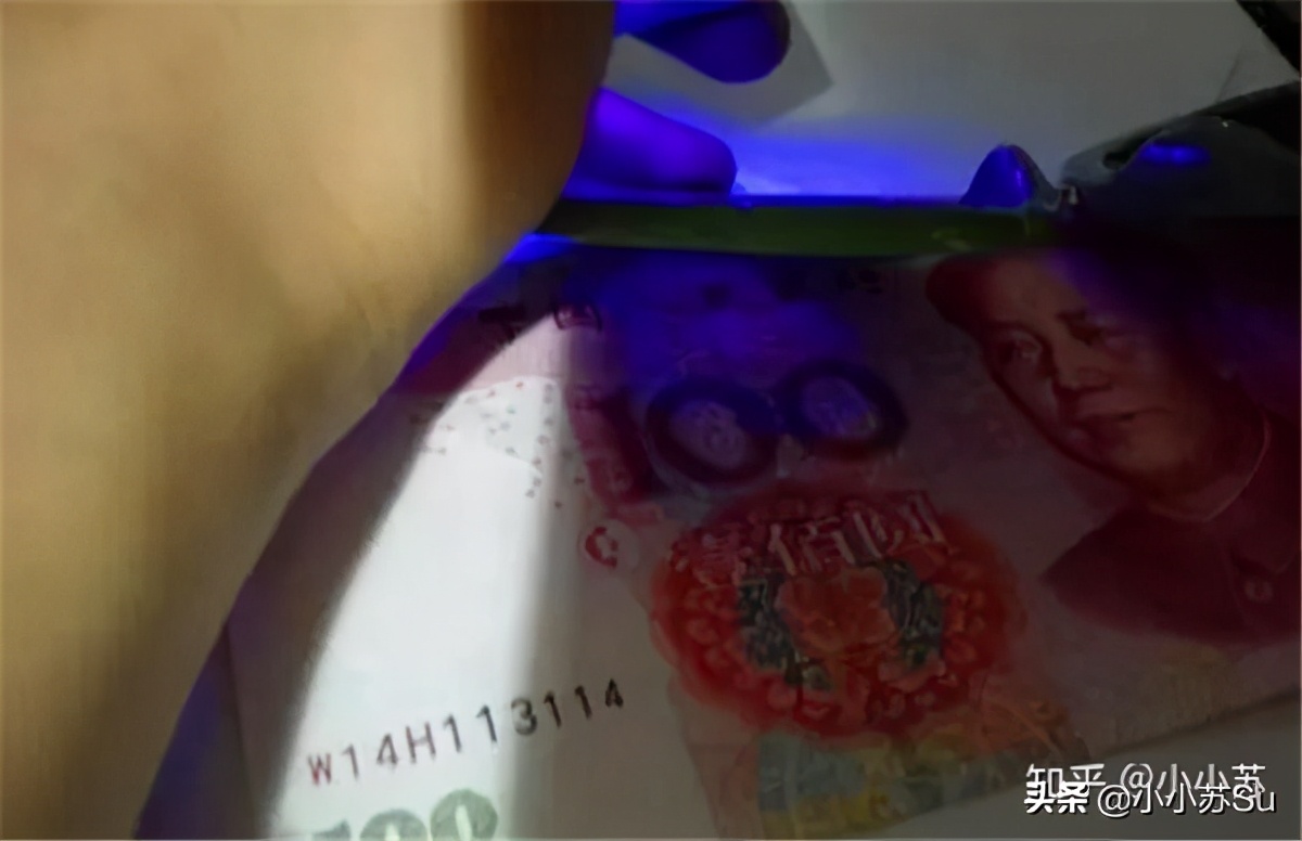 显脸小墨镜韩版个性网红款超大框,新款时尚百搭显瘦墨镜高级显脸小