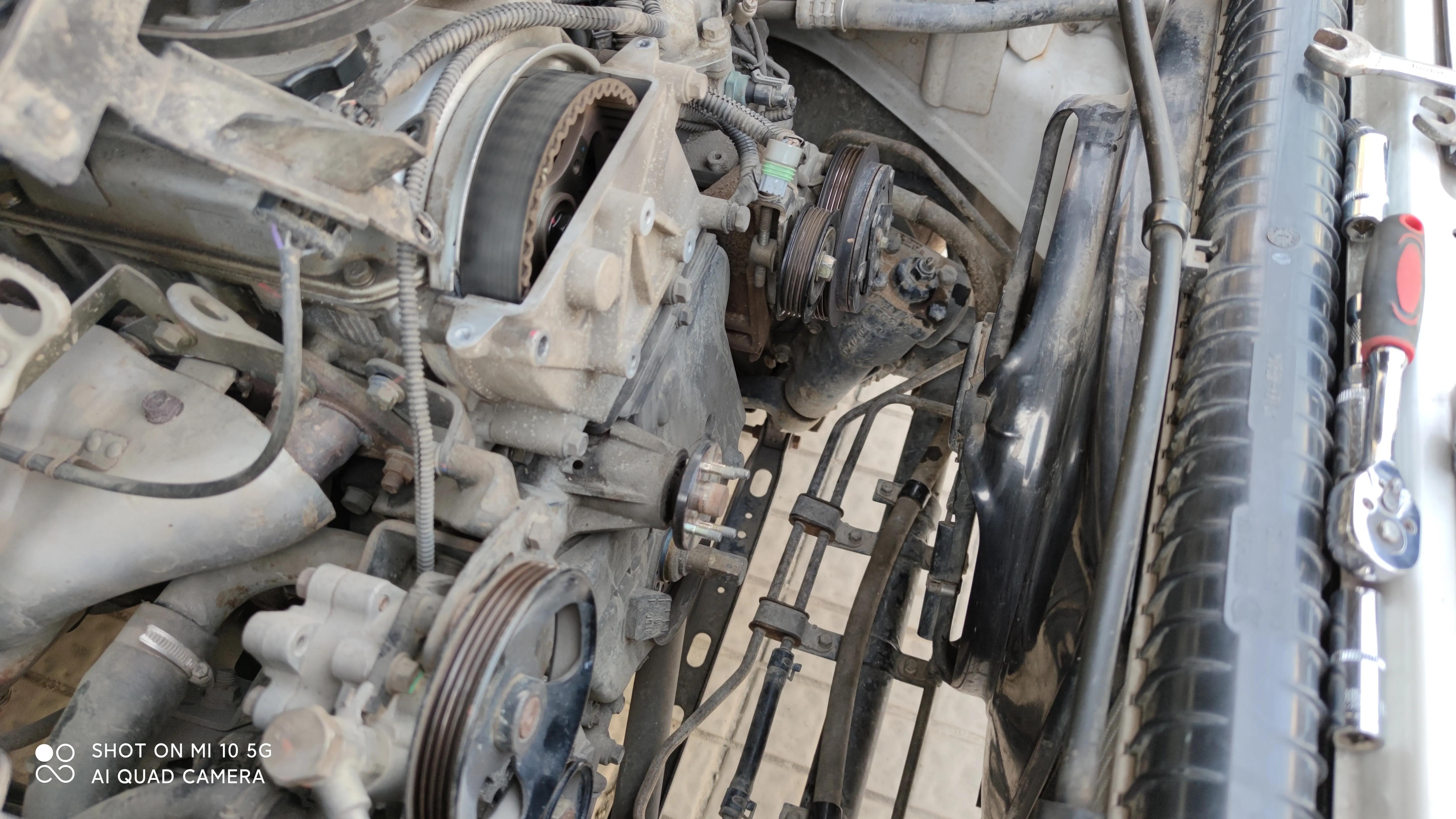 车主壮着豹子胆自己动手更换正时皮带，过程还算顺利