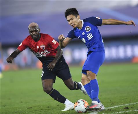 埃朱克和多纳多尼,埃朱克