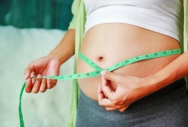 怀孕后几个月会显怀呢,怀孕后几天会显怀