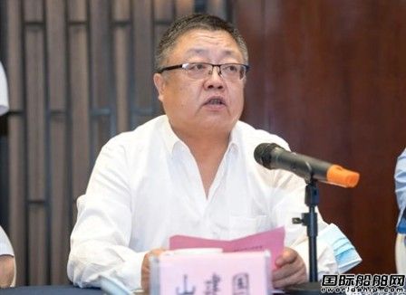 中船集团签下300亿订单,振华重工全回转起重船