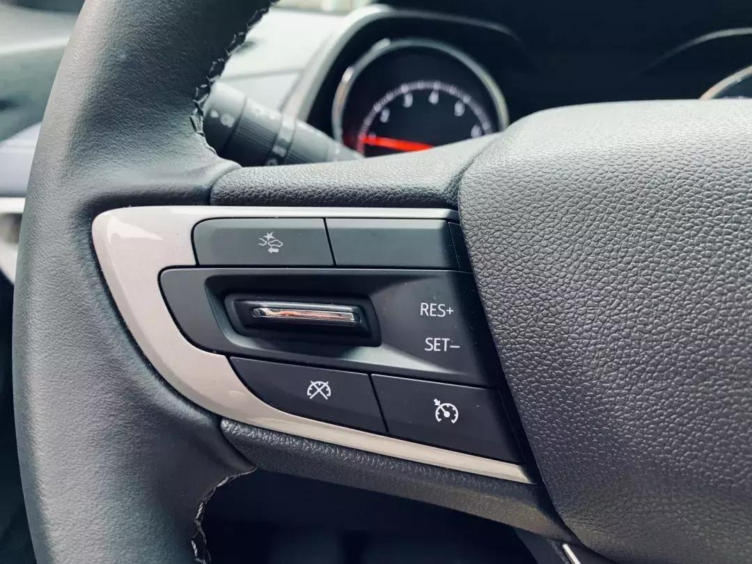 15款雪佛兰创酷优缺点,雪佛兰创酷2017款优缺点