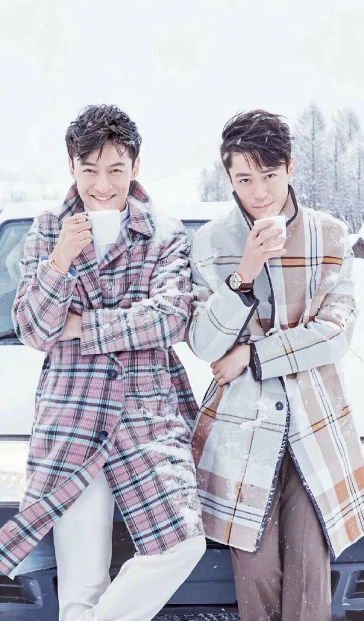 步步惊心四爷为什么不给若兰休书,步步惊心若兰去世四爷伤心的哭了