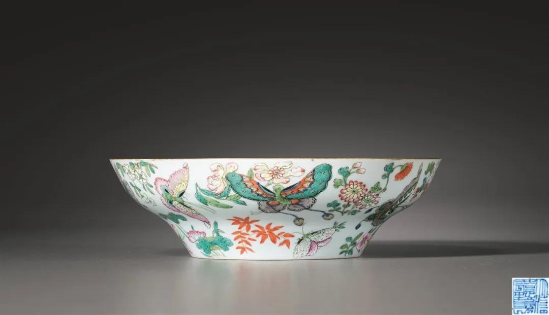 2024春拍晚清瓷器成交记录,2021中国艺术品明清瓷器成交前十