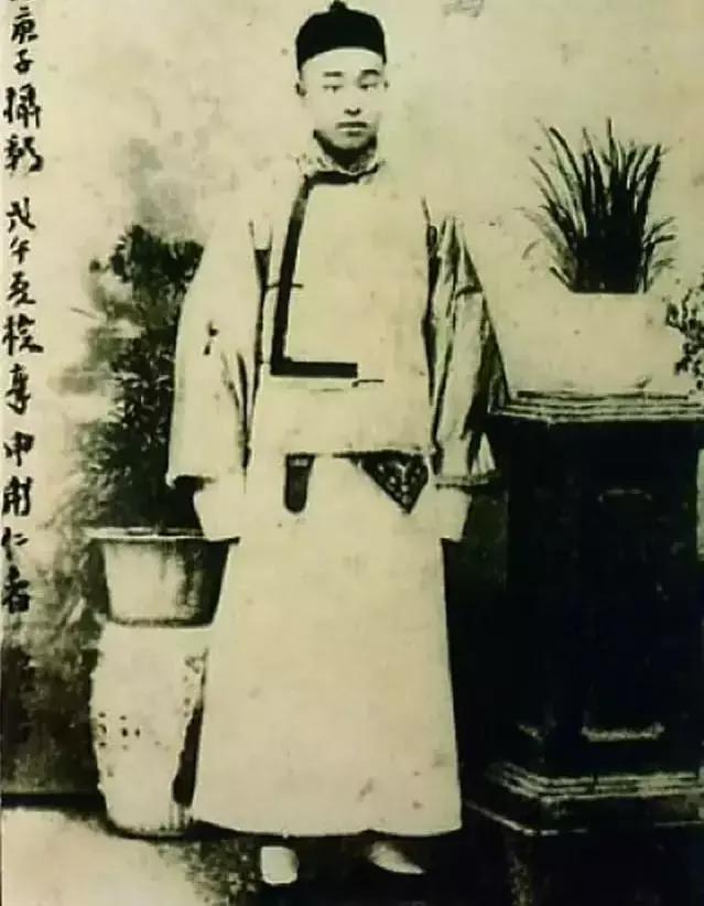 李叔同传奇人生完整视频,李叔同传奇故事全集