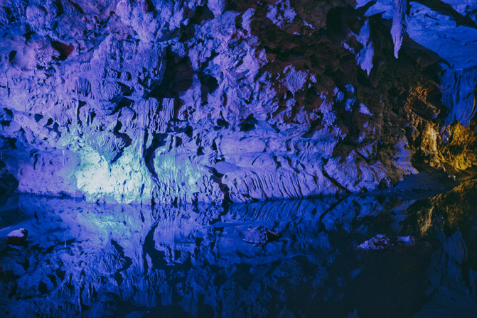 观天坑，游溶洞，桂西北最名不见经传的冷门旅行目的地——乐业