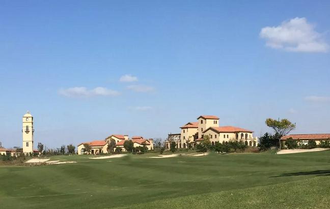 山东青岛高尔夫球场学校,山东青岛高尔夫球