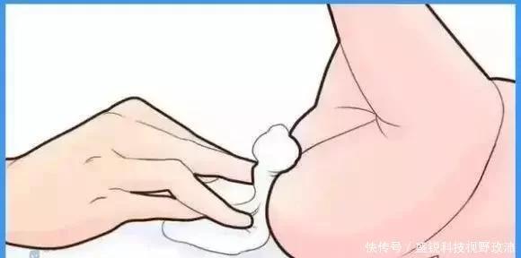 如何正确的给宝宝换纸尿裤,正确给宝宝换纸尿裤的方法