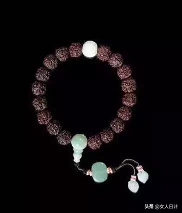 土豪看的手串,最适合穷人玩的5种手串