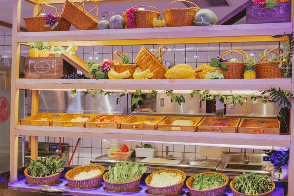 海鲜、火锅、烧烤任吃，在这小鸟胃也能吃回本