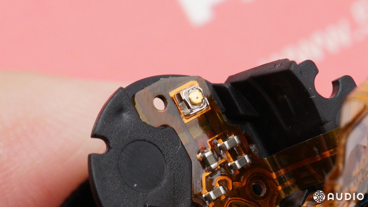 对标苹果耳机airpods三代,airpods2和索尼降噪豆怎么选