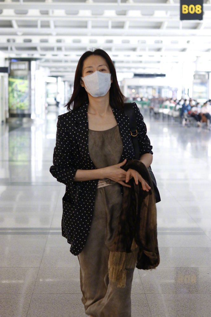 41岁刘涛和44岁刘敏涛,刘涛刘敏涛照片