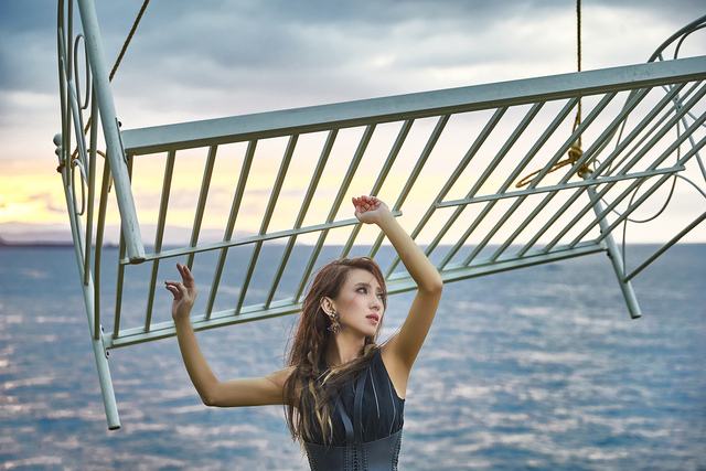 戴佩妮十大金曲合集,戴佩妮金曲奖封后