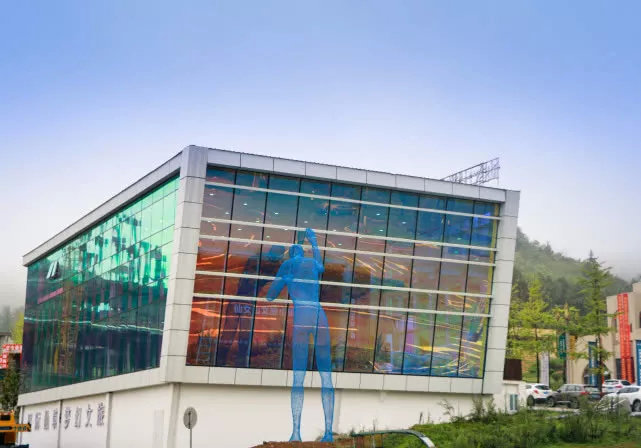 武隆夏季探秘奇特的地缝峡谷,武隆探秘