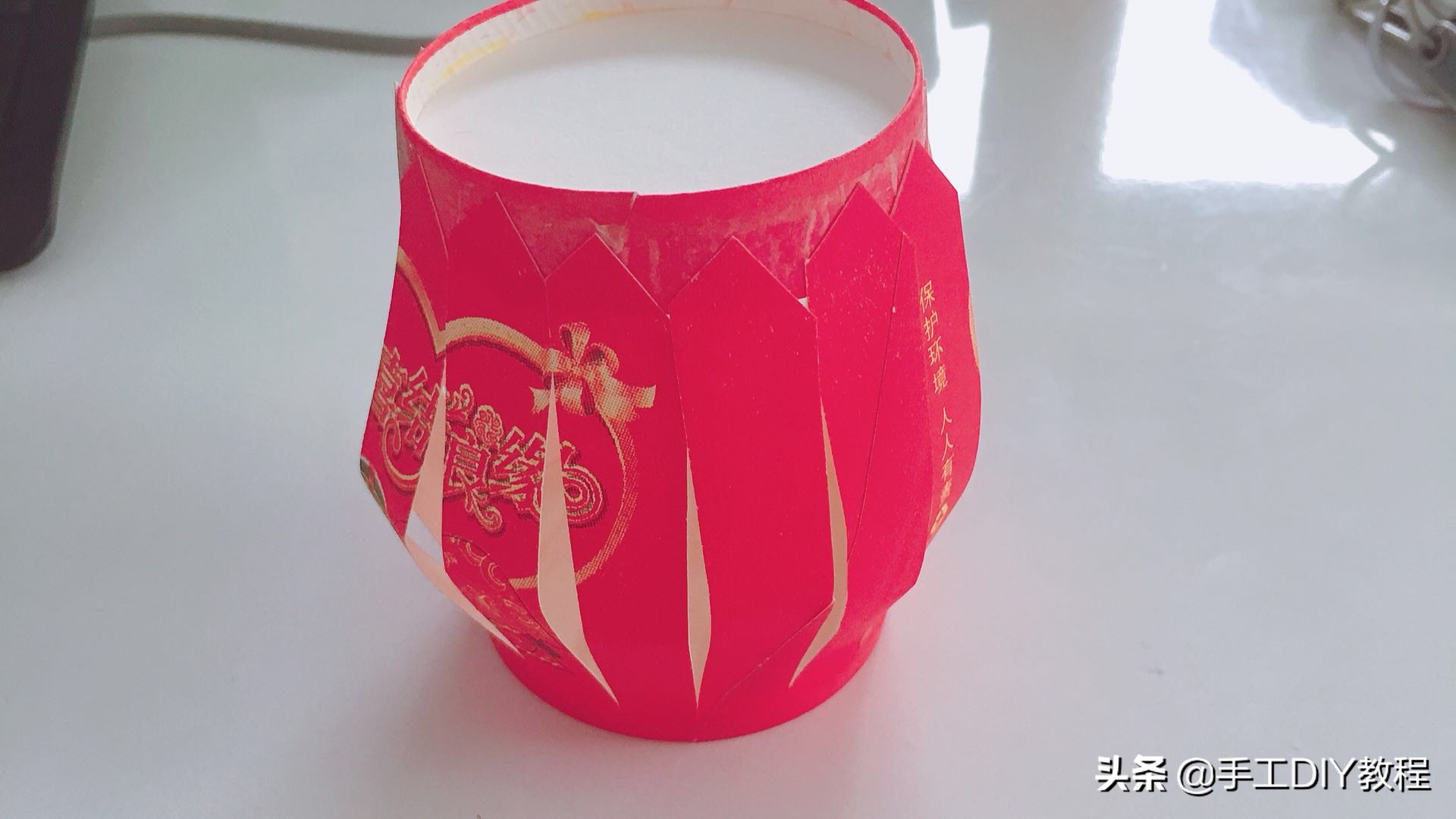 元宵节灯笼手工制作教程视频,元宵节灯笼手工制作放蜡烛教程