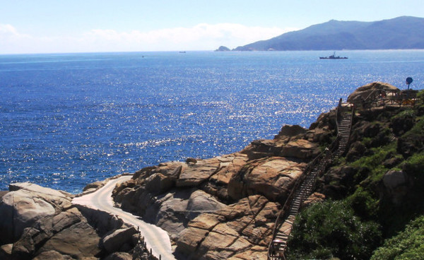 海南旅游海口到三亚自由行,从海口到三亚感受海南的无限魅力