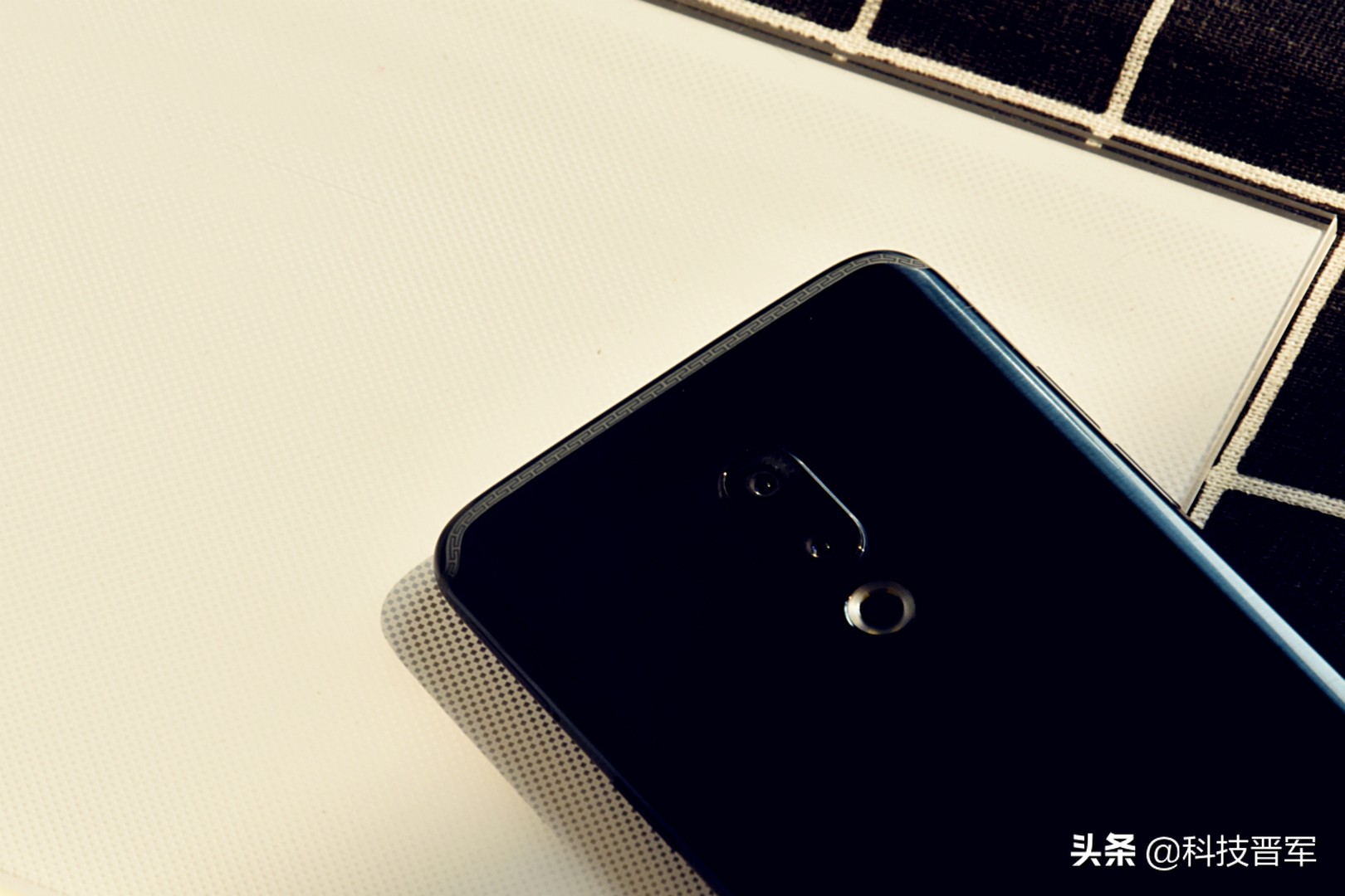 魅族15全面体验评测,魅族15最值得入手的版本