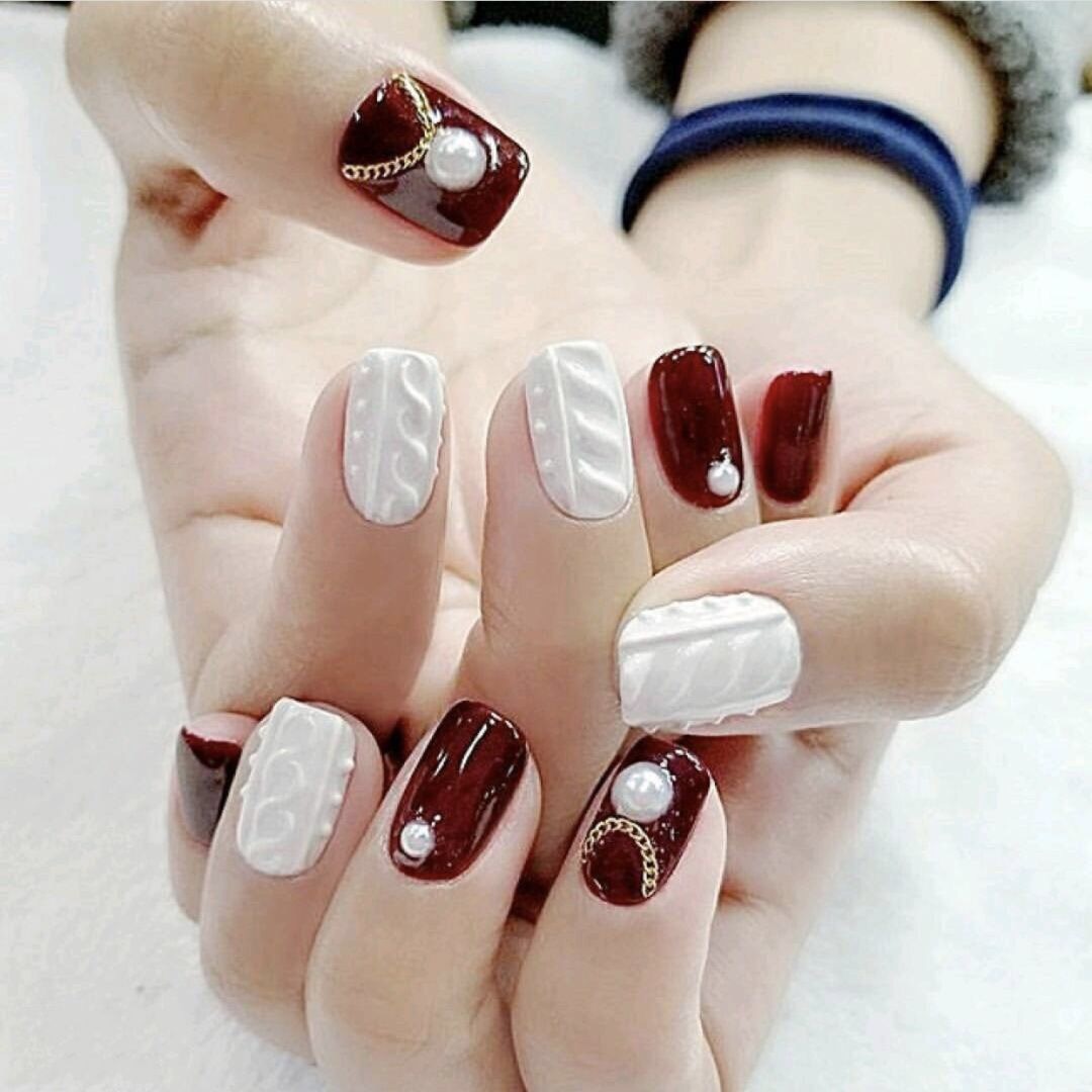 可爱又时髦的毛衣美甲教程，是时候给你的指尖换上“冬装”啦！