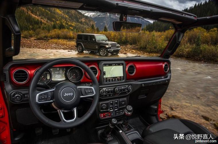 最烂的越野车内饰？16图看完吉普牧马人仪表内饰编年史