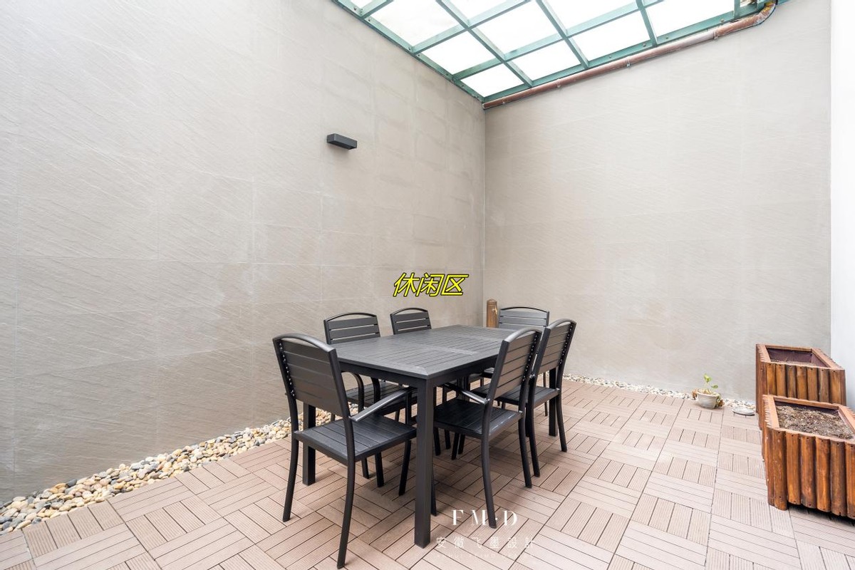 防腐木下沉式庭院设计,防腐木下沉式庭院效果图