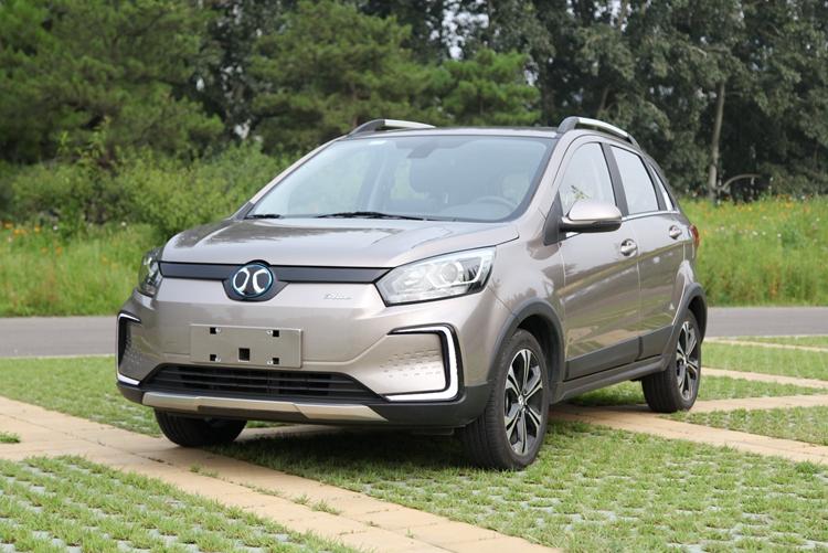 北汽新能源ec5真实续航,城市代步小精灵图解北汽新能源ec5